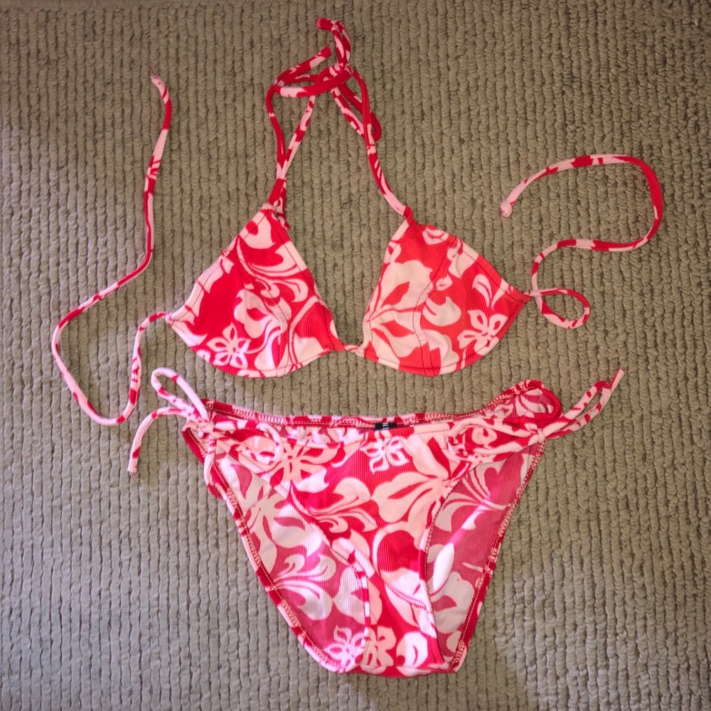 Flower Print Hawaiian Bikini Set